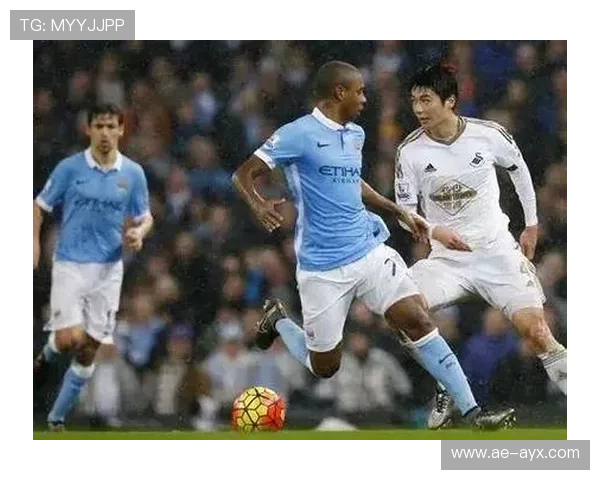 解析足球队战术体系:如何通过策略提升整体表现