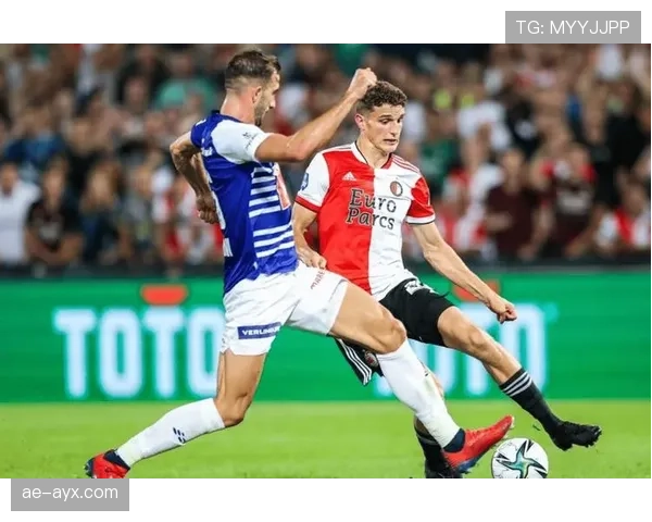 海伦芬主帅战术风格解析:注重控球与高位逼抢